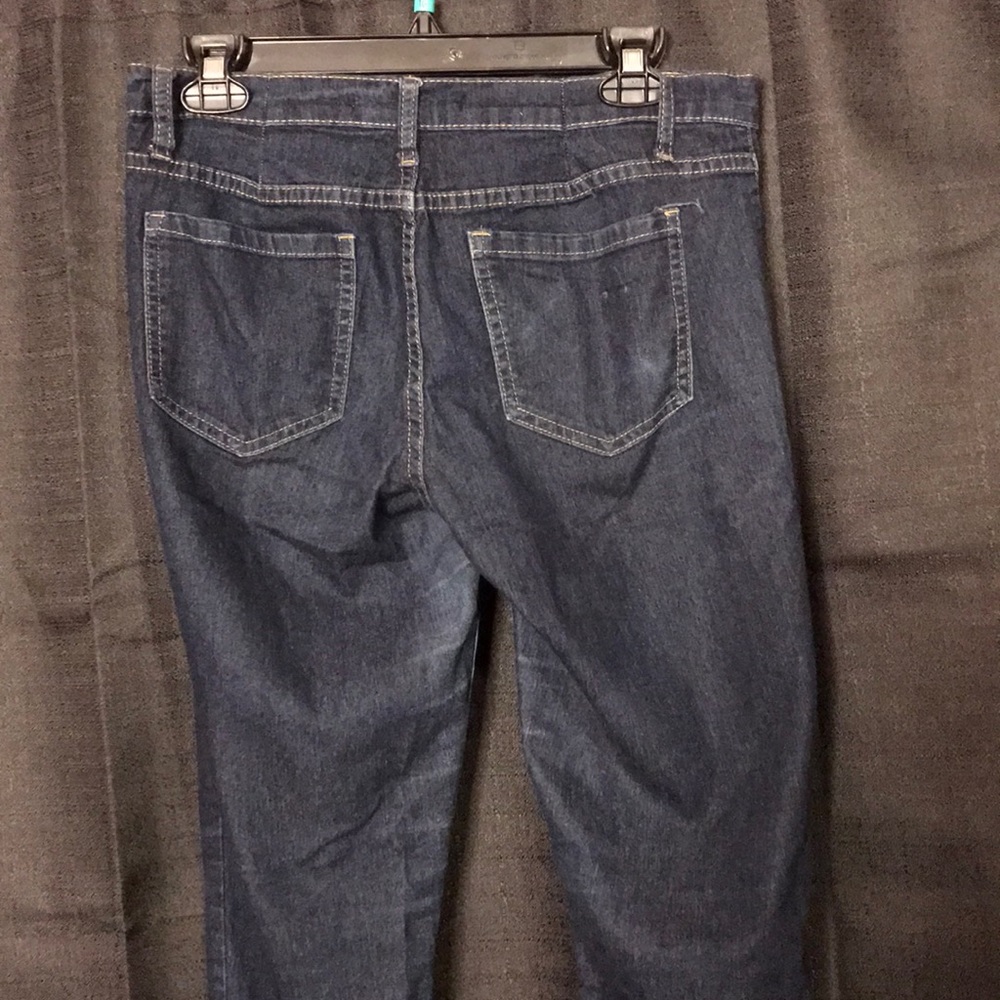 Jeans - Picture 3 of 5